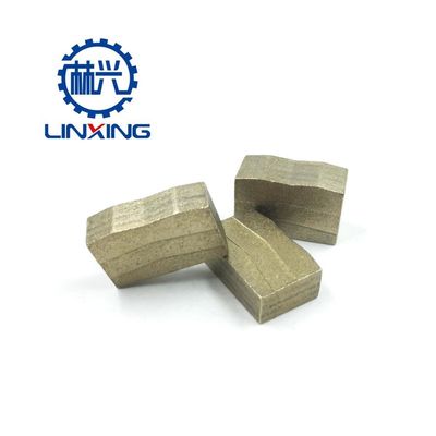 LINXING Διαμαντένια τμήματα για την κοπή γρανίτη 900 mm-4200 mm και σχήμα κορυφαίου τμήματος