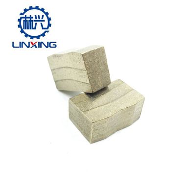 LINXING Διαμαντένια τμήματα για την κοπή γρανίτη 900 mm-4200 mm και σχήμα κορυφαίου τμήματος
