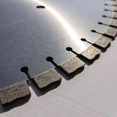 Διαμαντένιο δίσκο μικρού δοντιού 400 mm Γρανίτη μετρημένη λεπίδα πριονιστή για δίσκο λεπίδας κοπτήρα