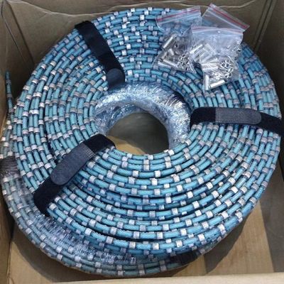 Κόψιμο 8,3 mm Bead πλαστικό διαμαντένιο σύρμα πριόνι για τετράγωνο και το προφίλ του γρανίτη μπλοκ
