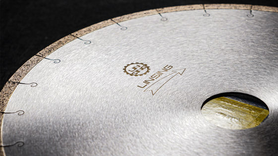 Αξία Α-Αξία J-slot Diamond Saw Blade για την κοπή Dekton 350 mm Stone Cutting Tools