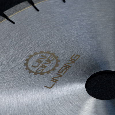 Υψηλής συχνότητας συγκόλληση 350MM Diamond Saw Blade για την κοπή του γρανίτη στο Bridge Saw Machine