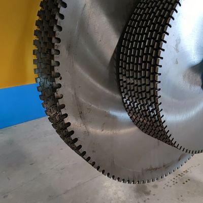 Μηχανή κοπής πέτρας 55kw με κινητήρα 1600mm με ένα βραχίονα πολλαπλών λεπίδων για κοπτήρα μπλοκ γρανίτη