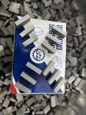 Προσαρμοσμένη υποστήριξη OEM Diamond Gang Saw Segment για την κοπή μαρμάρου επίπεδου σχήματος