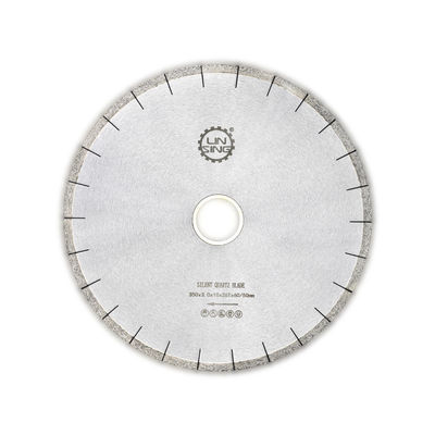 40 mm CrN Τελειοποίηση Επαγγελματική λεπίδα διαμαντινού πριονιού για ταχεία κοπή Κουάρτζου D400mm