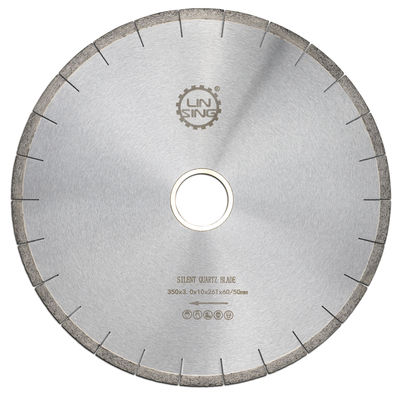 40 mm CrN Τελειοποίηση Επαγγελματική λεπίδα διαμαντινού πριονιού για ταχεία κοπή Κουάρτζου D400mm