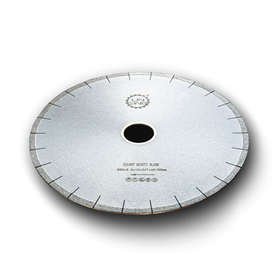 40 mm CrN Τελειοποίηση Επαγγελματική λεπίδα διαμαντινού πριονιού για ταχεία κοπή Κουάρτζου D400mm