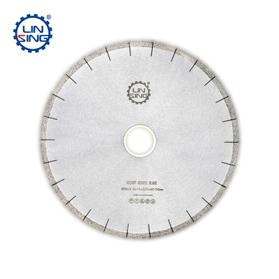 40 mm CrN Τελειοποίηση Επαγγελματική λεπίδα διαμαντινού πριονιού για ταχεία κοπή Κουάρτζου D400mm