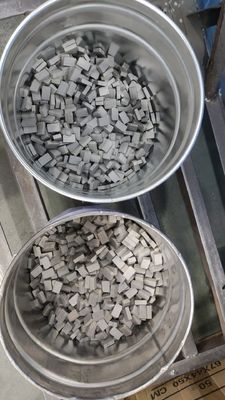 ODM 1600mm Μονή λεπίδα κόψιμο γρανίτη τμήμα 24 * 8,4 / 9,2 * 15mm Τμήμα κοπτήρα