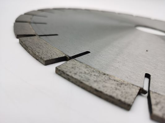 Καλή αντοχή στην φθορά 350 mm U Μελετό με σπαθί διαμαντιού για την κοπή γρανίτη